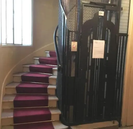 Luxury Place Des Vosges Paris