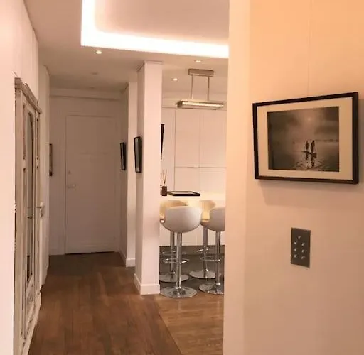 Apartment Luxury Place Des Vosges Paris